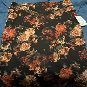 NWT 2X LuLaRoe Cassie skirt
